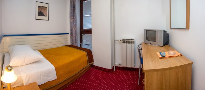 Hotel Jadran 14