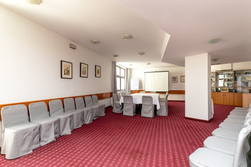 Hotel Jadran 18