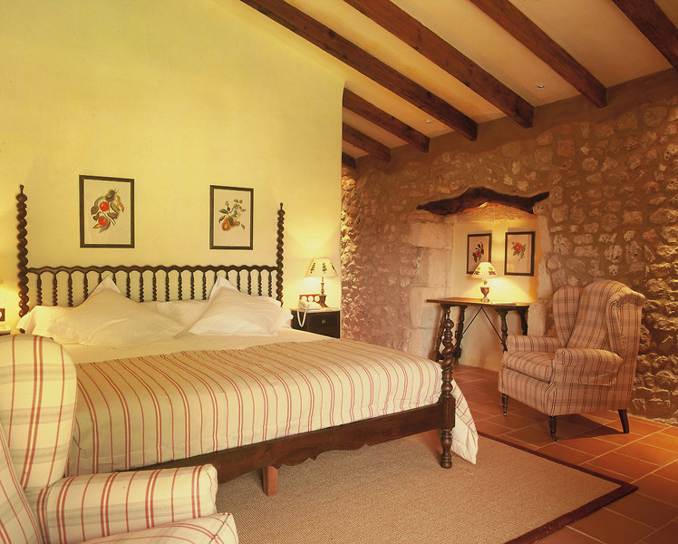 La Reserva Rotana 4