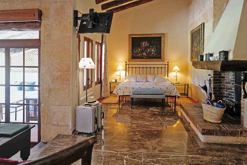 La Reserva Rotana 38
