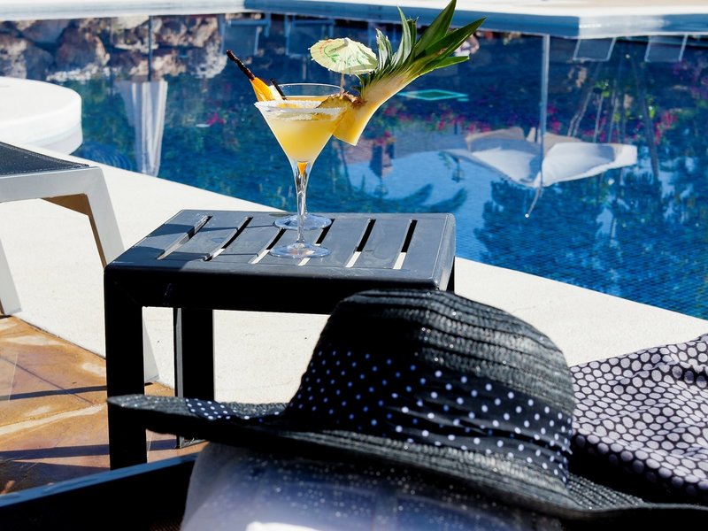 B Bou Hotel La Vinuela Boutique& Spa 10
