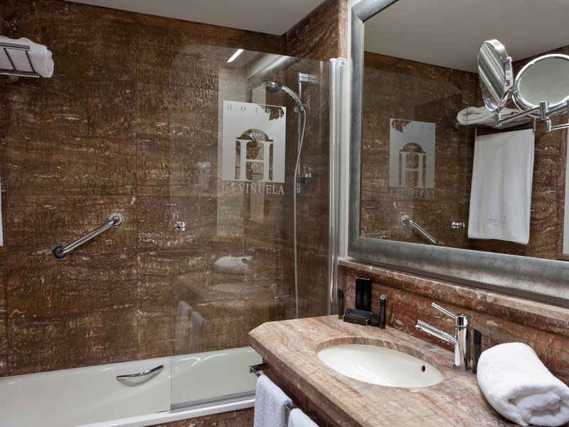 B Bou Hotel La Vinuela Boutique& Spa 29