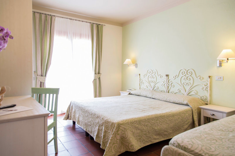 Blu Hotel Laconia Village 17