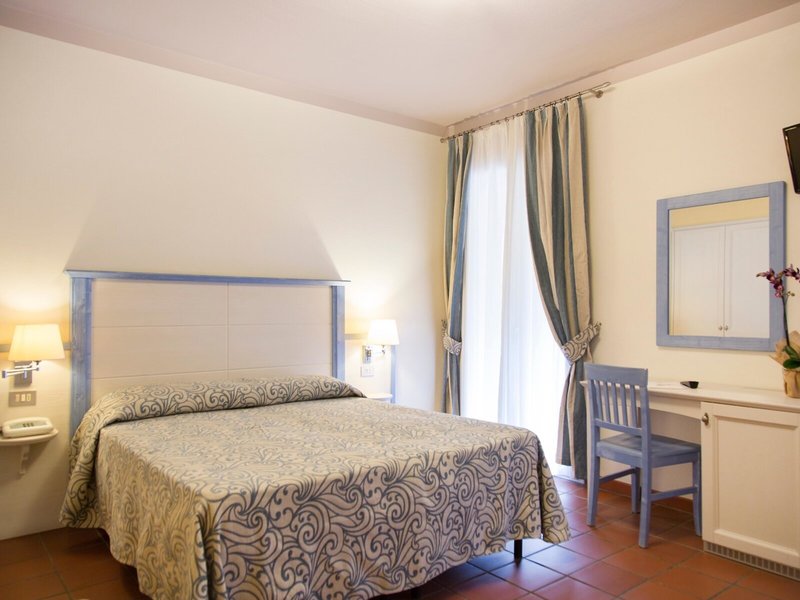 Blu Hotel Laconia Village 22