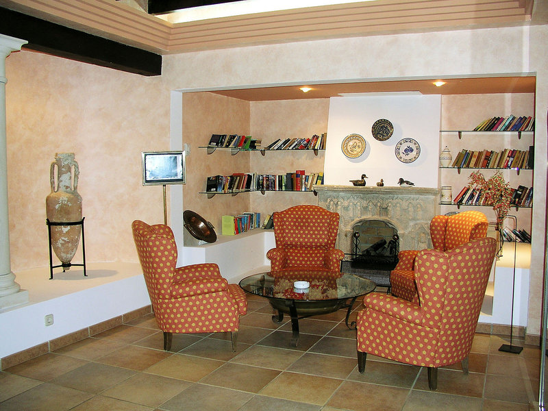 Lago Garden Apartsuites & Spa 9