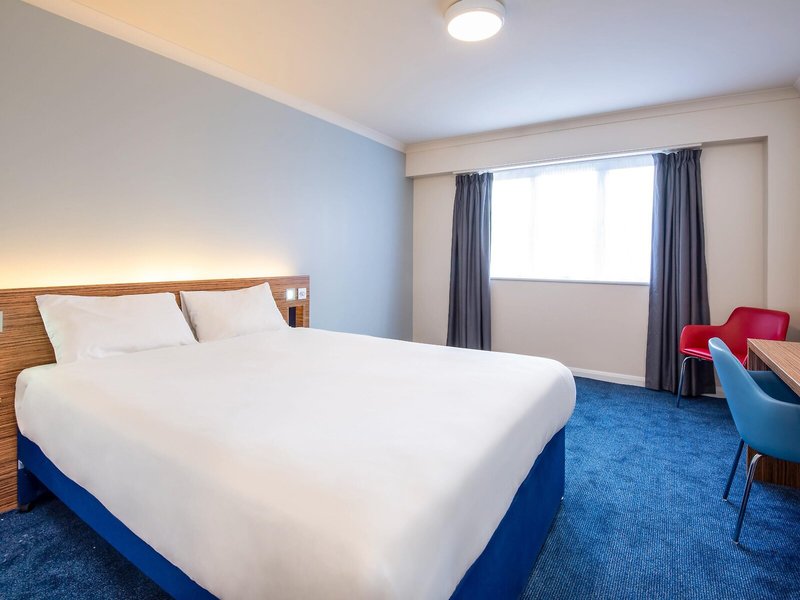Travelodge London Heathrow Central 19 - Room Example