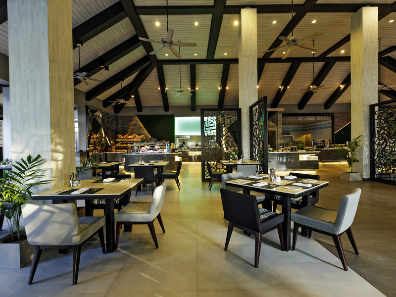 Velassaru Maldives 10