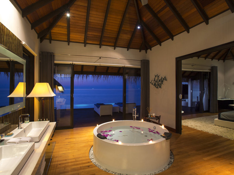 Velassaru Maldives 37