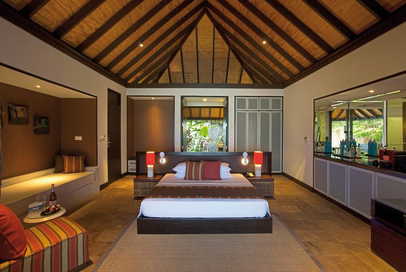 Velassaru Maldives 11