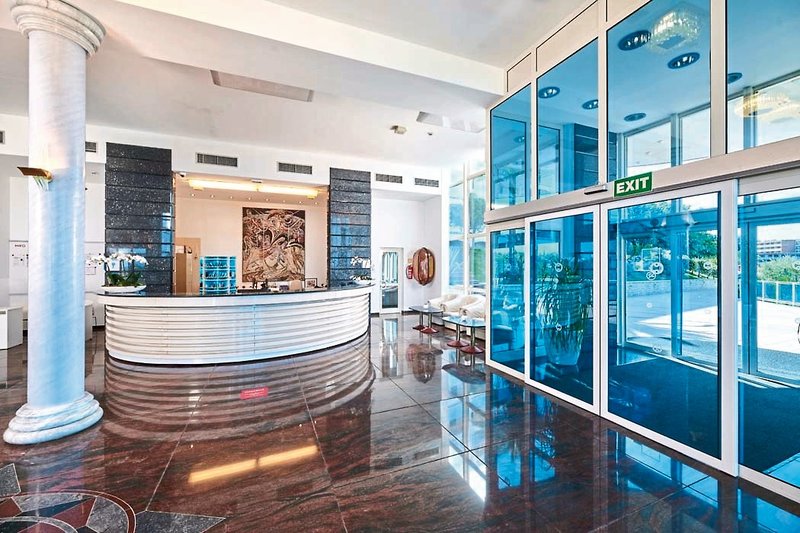 Hotel Gran Vista Plava Laguna 8