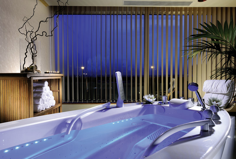 Delta Hotels by Marriott Giardini Naxos 37