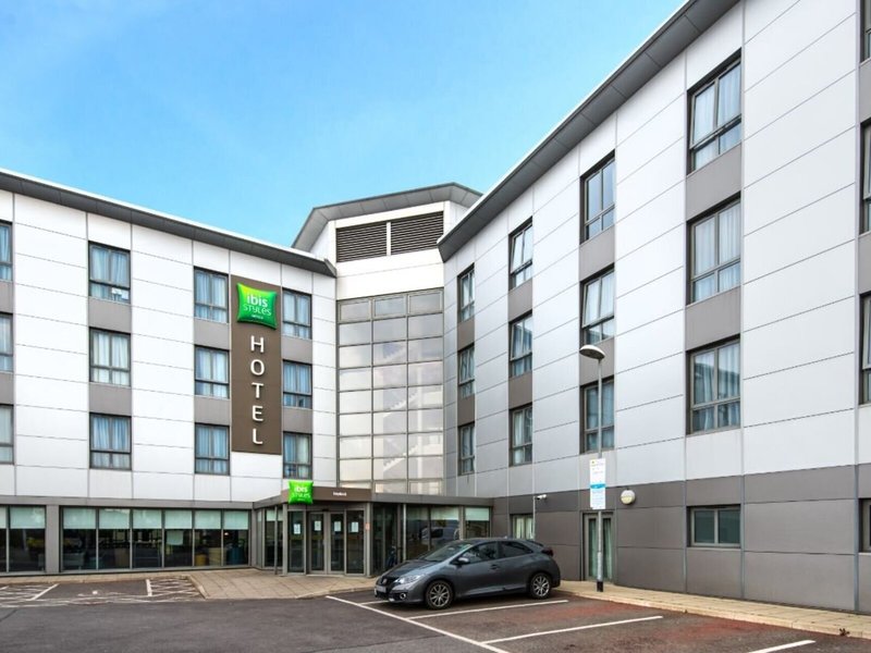 Hotel Ibis Styles Haydock 3 - Exterior