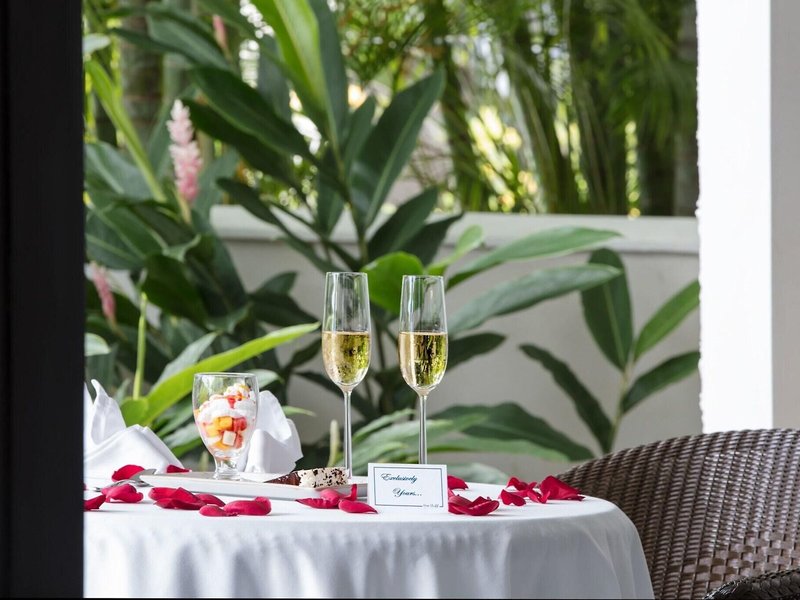 The Cliff Hotel 7