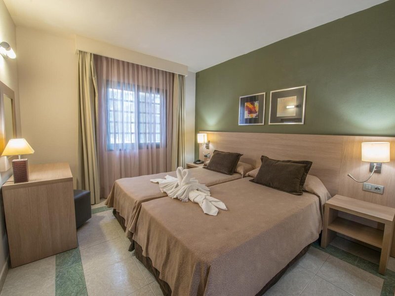 Relaxia Lanzasur Club 11 - Room Example