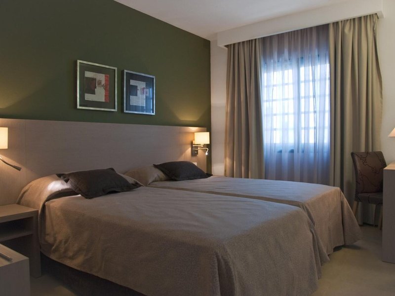 Relaxia Lanzasur Club 17 - Room Example