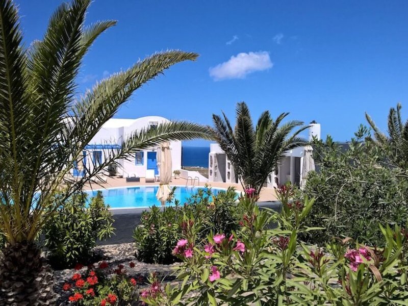 Laokasti Villas & Restaurant 9