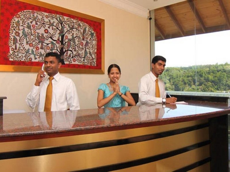 Oak Ray Serene Garden Hotel 5