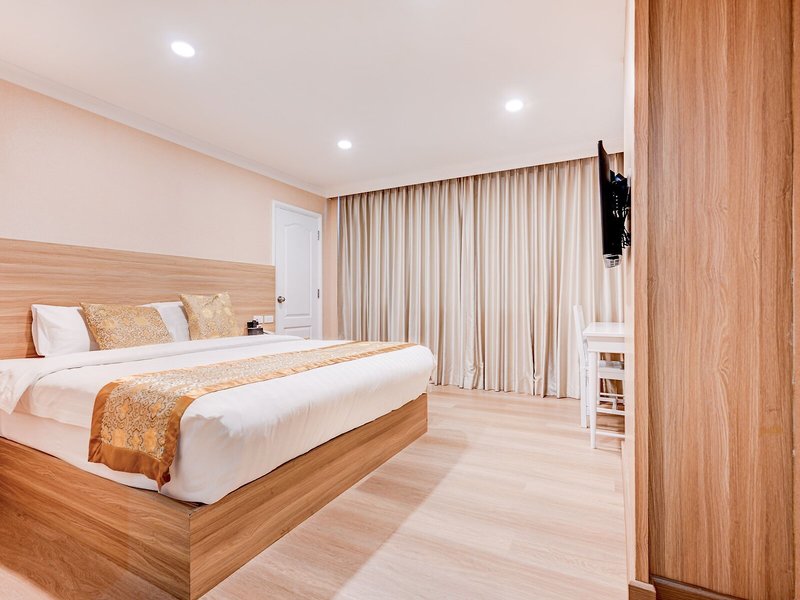 The Travellers Hotel 35