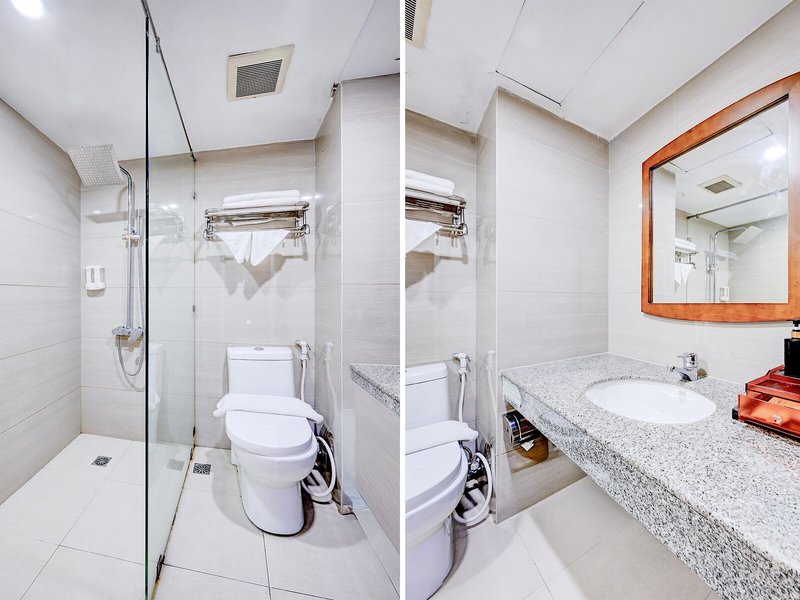 The Travellers Hotel 47