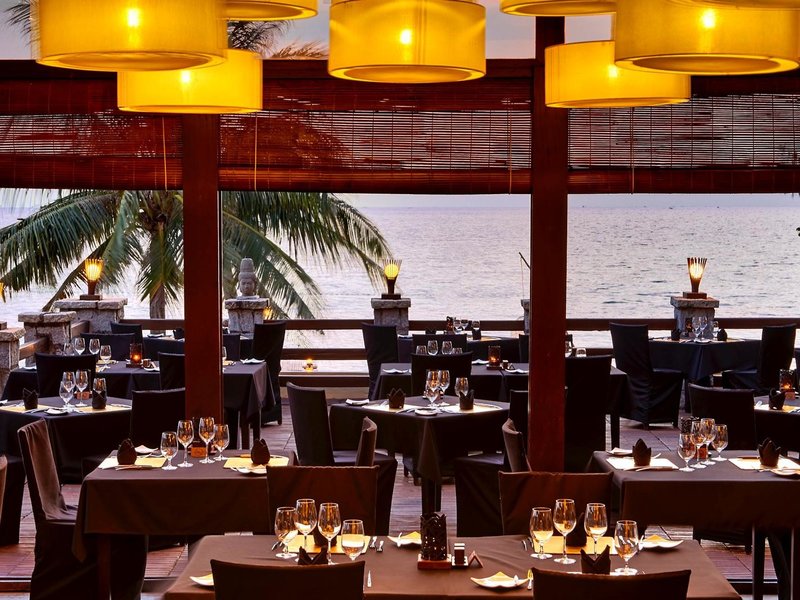 Chen Sea Resort & Spa 19