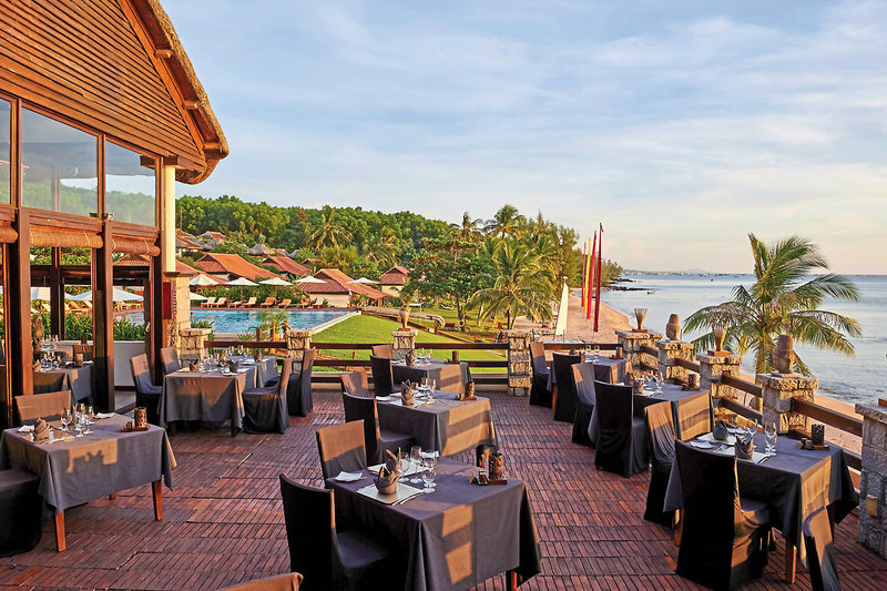 Chen Sea Resort & Spa 9