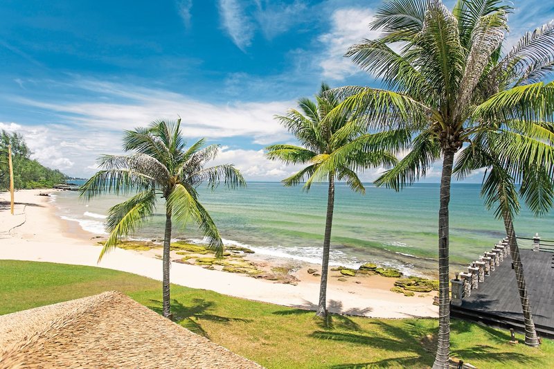 Chen Sea Resort & Spa 14