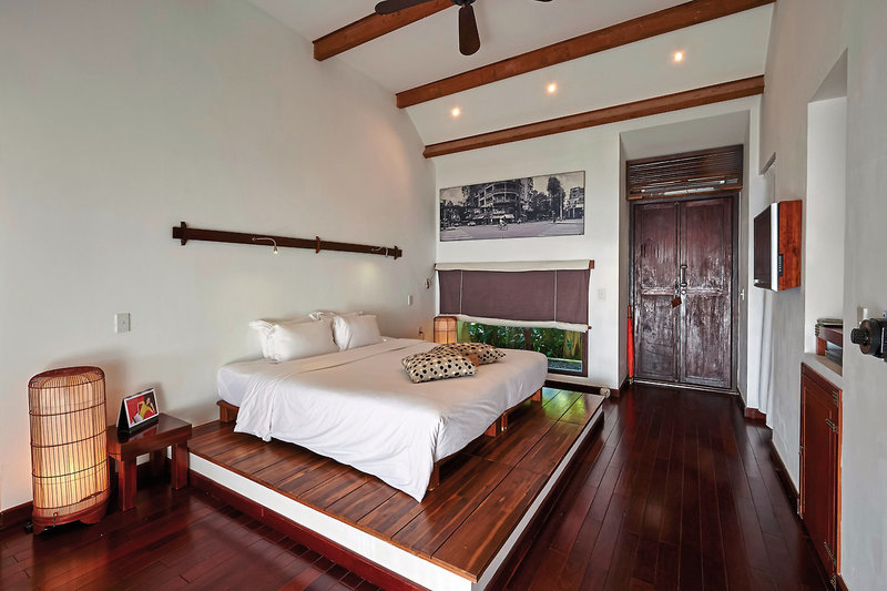 Chen Sea Resort & Spa 16