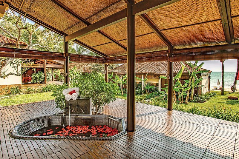 Chen Sea Resort & Spa 18