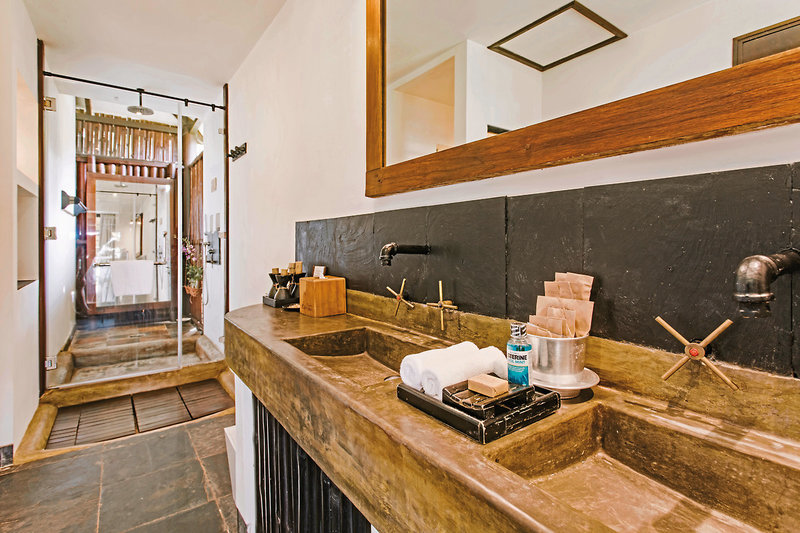 Chen Sea Resort & Spa 19