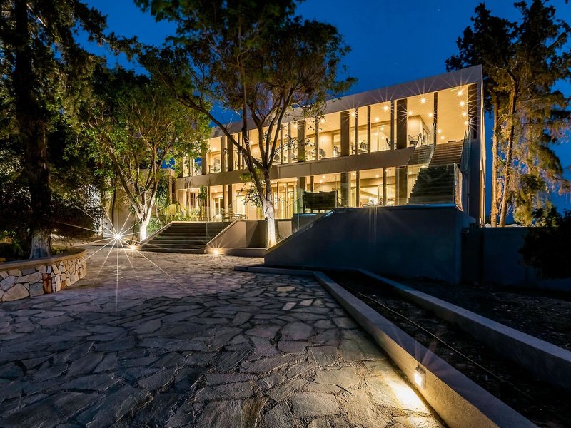 Pefkos Garden 1