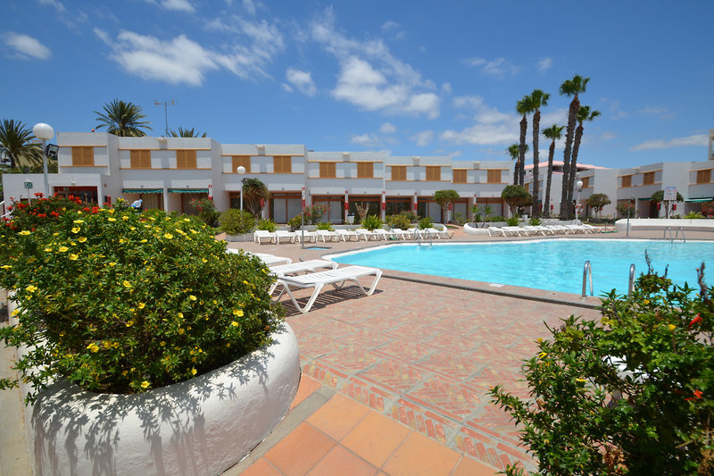 Las Brisas Bungalows 1