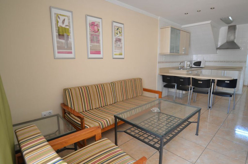 Las Brisas Bungalows 5