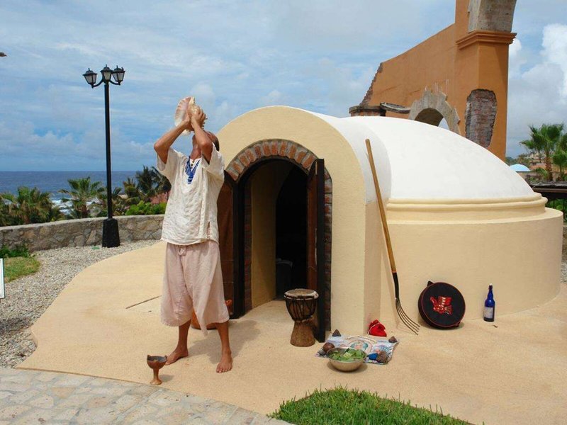 Hacienda Encantada Resort & Residences 4