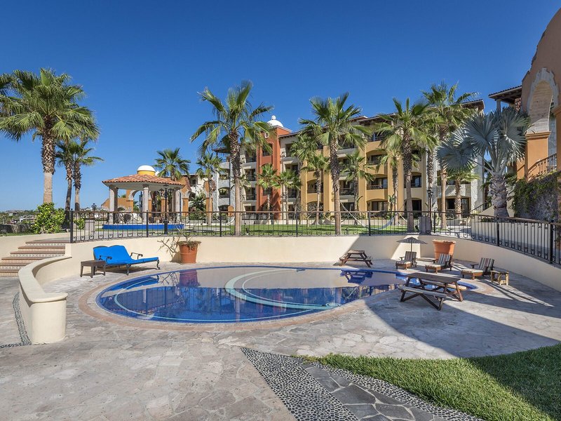 Hacienda Encantada Resort & Residences 18