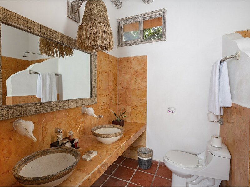 Holbox Dream Beachfront Hotel by Xperience Hotels 43 - Bathroom Example
