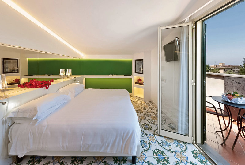 Alpha 12 - Room Example