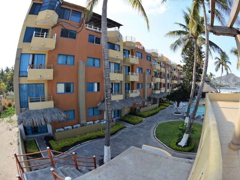 Marina Puerto Dorado Hotel