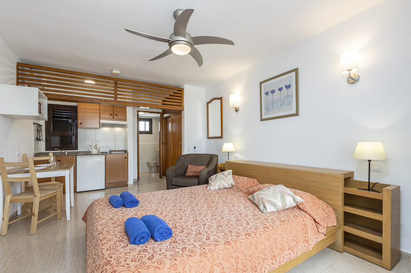 Apartments Las Lilas 1