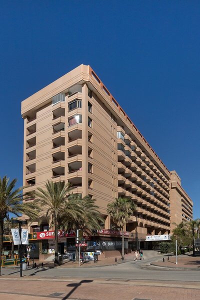 Las Palmeras Affiliated by FERGUS 1