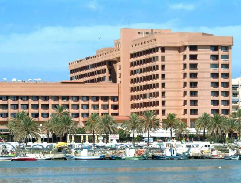 Las Palmeras Affiliated by FERGUS 1