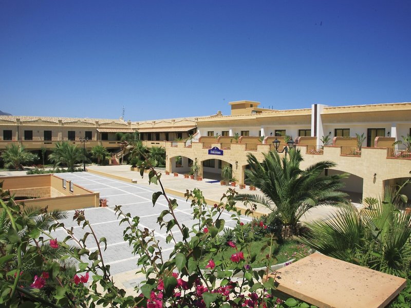Hotel Dolcestate 28