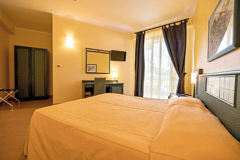 Hotel Dolcestate 17