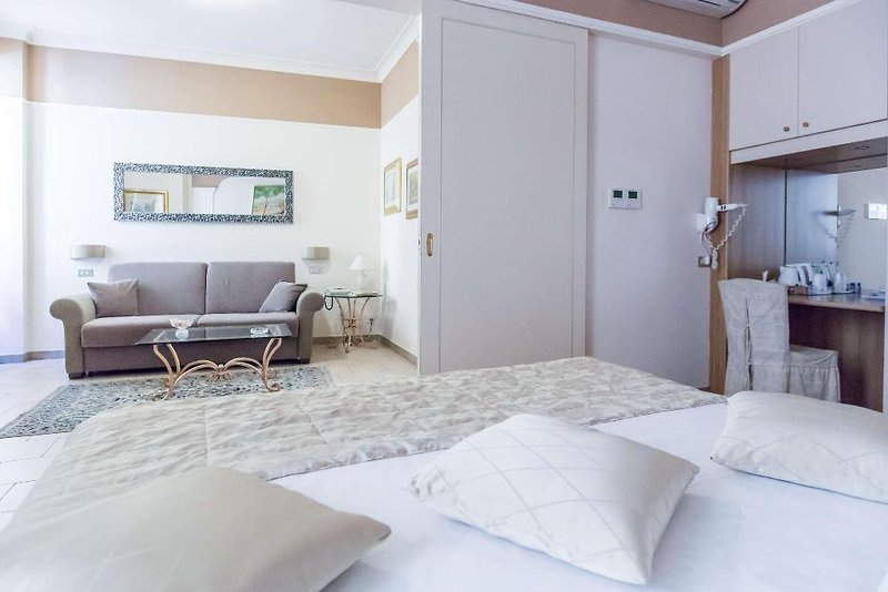 Best Western Hotel Liberta 1 - Room Example