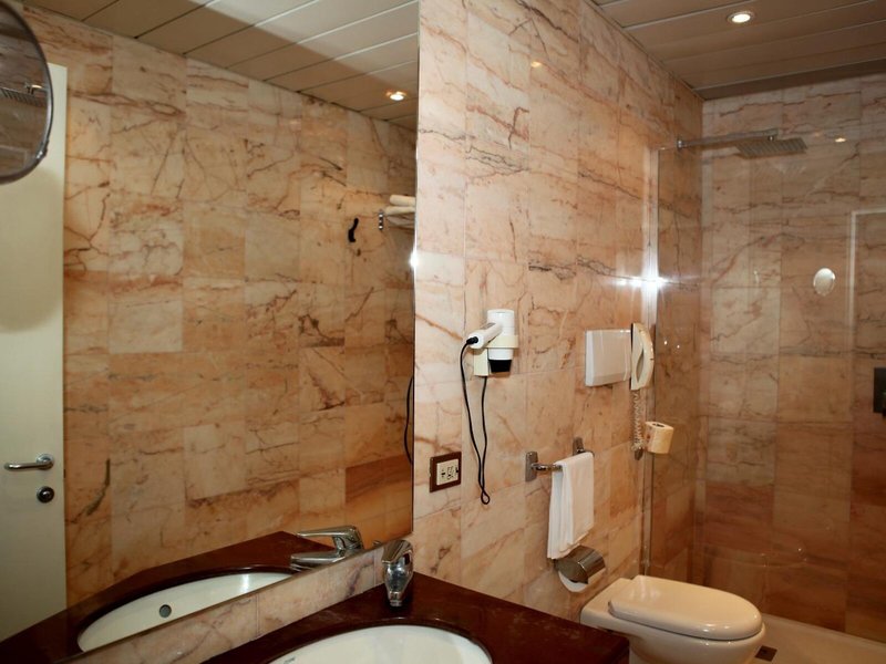 Mediterraneo Palace Hotel 32