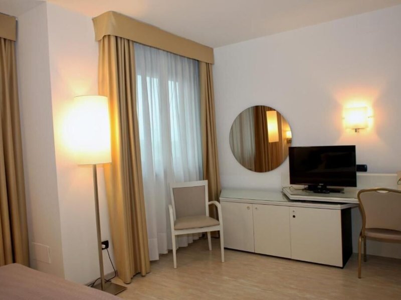 Mediterraneo Palace Hotel 41