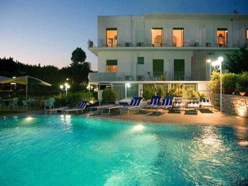 Carmencita 9 - Outdoor Pool