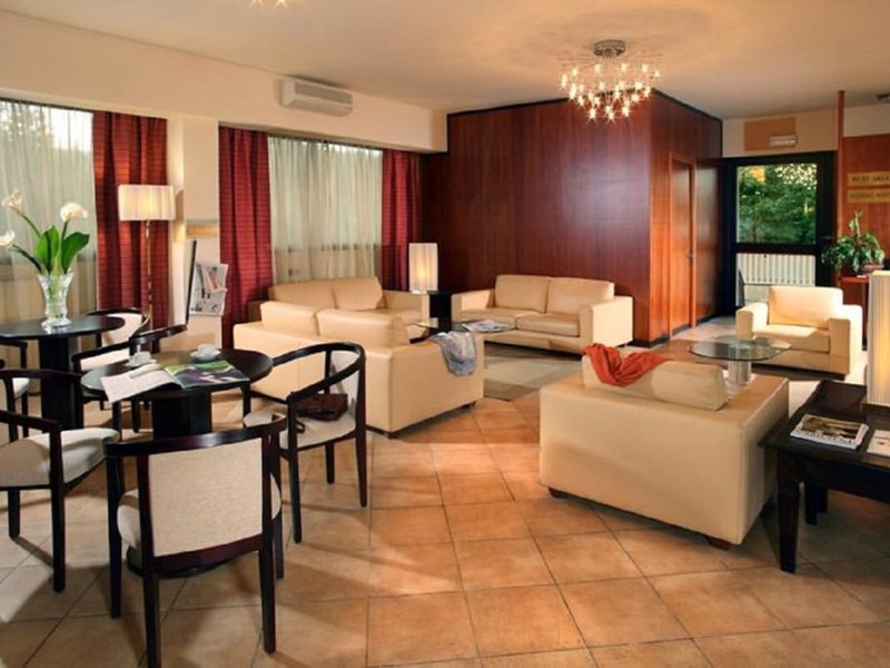 Cassia Hotel 2
