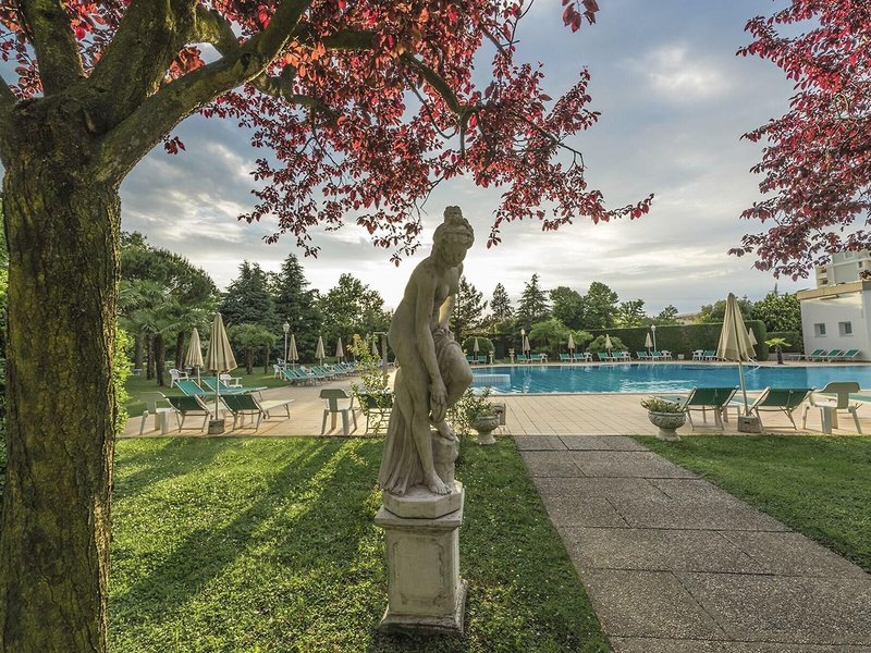 Des Bains Terme 9