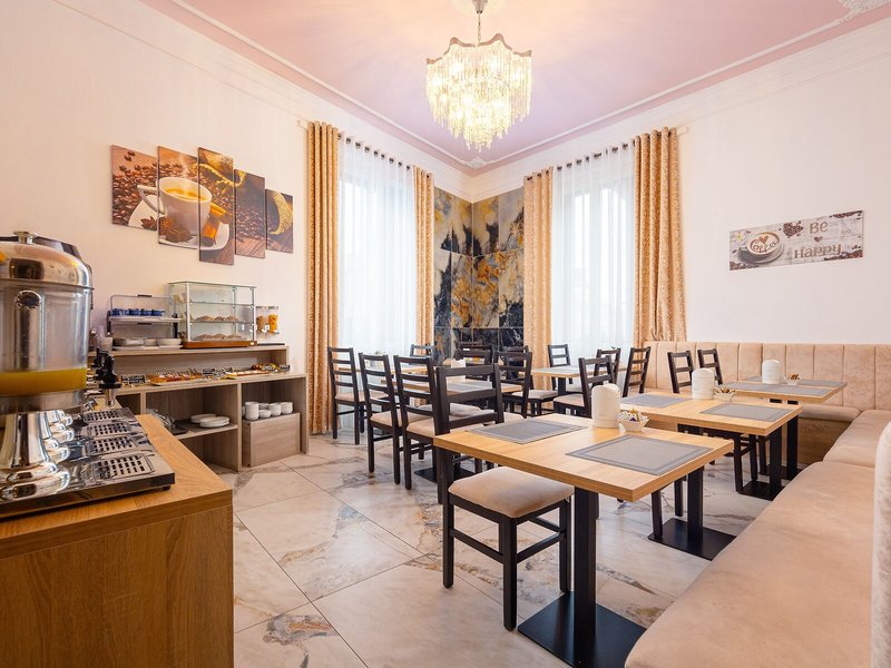 Astrid 5 - Restaurant