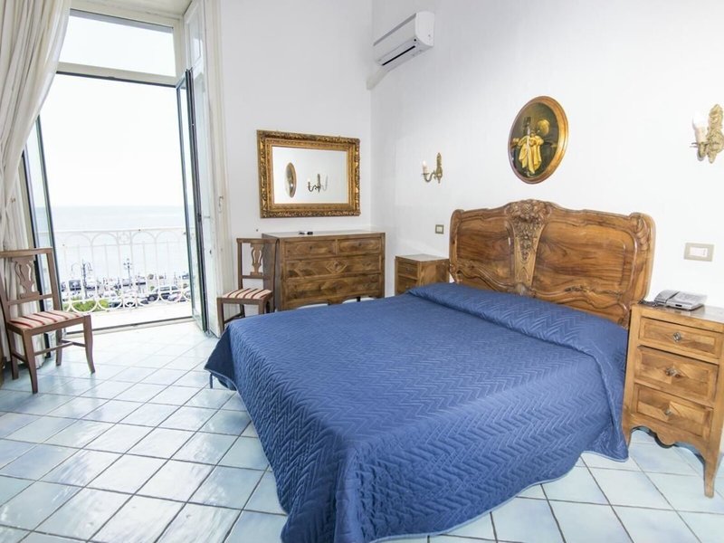 Hotel Fontana Amalfi 14